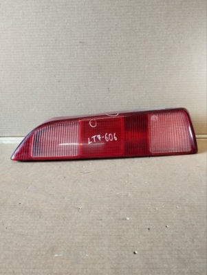 Лампа правая задняя правый задний  alfa romeo 146 37180748 фото №1