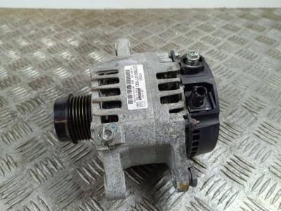 2014 toyota auris e180 генератор 281141 фото №1