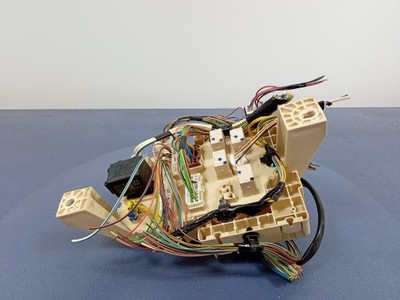 Swift iv mk6 коробка предохранителей 36770-62jb0 фото №1