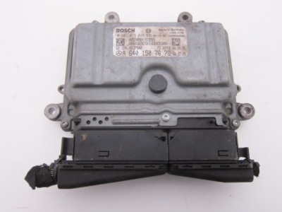 Бортовий комп'ютер 0281013026 a6401507679 mercedes фото №1