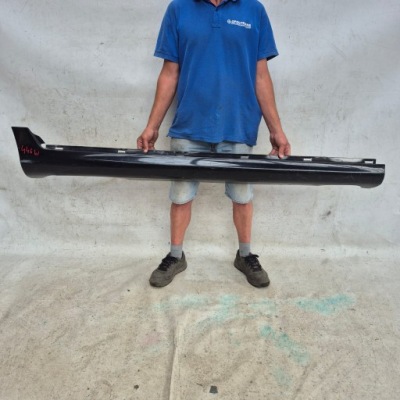 Volvo xc60 i 1 lift 13-17 молдинг поріг права поріг правий фото №1