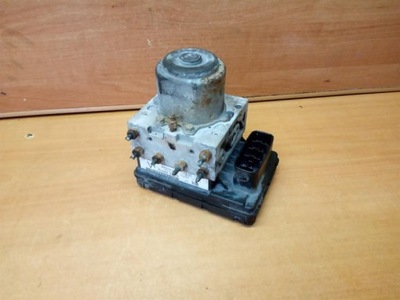 Насос abs toyota avensis verso 2.0 d4d 44510-44050 фото №1