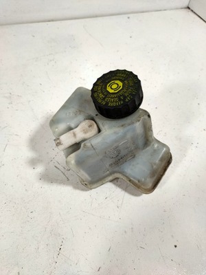 Mercedes w212 2.2 cdi бак жидкость тормозной фото №1