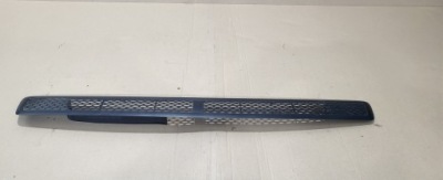 Mercedes sprinter w903 рестайлінг  впуск повітря решітка капот фото №1