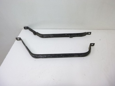 SOPORTE DE TANQUE TOYOTA AVENSIS T27 013R.  