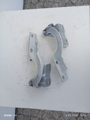 Fiat 500x 2017 петля капот левый lub правый оригинал 51940500 фото №1