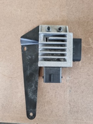 Реле свеча накаливания 271203982r фото №1