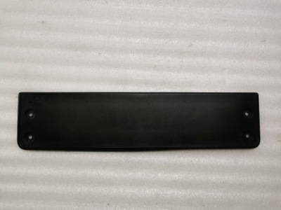 Vw passat b8 рамка номерного знака регистрационный перед фото №1