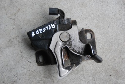 Замок капот honda accord viii фото №1