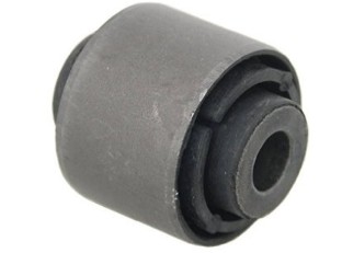 Втулка рычага задняя honda fr-v 04-, stream 06- фото №1