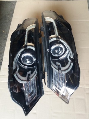 Land rover discovery sport лампа перед ксенон правая фото №1