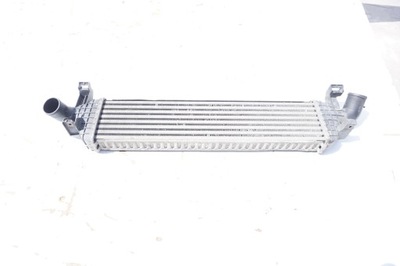 Радиатор интеркулер volvo v50 2.0 d фото №1