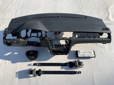 Skoda rapid панель приладів консоль панель приладів pulpit подушки безпеки повітряні подушка безпеки ремені pas фото №1