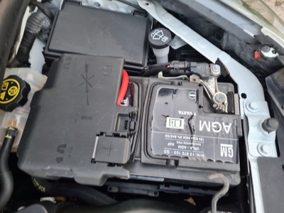 Основа корпус акумулятор opel meriva b 1.6 cdti фото №1