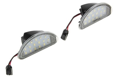 LEMPUTĖS LED VALSTYBINIO NUMERIO LAIKYKLIS TOYOTA AYGO 2005- 