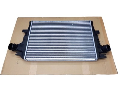 Интеркулер радиатор воздуха наддувного alfa romeo 159 brera spider фото №1