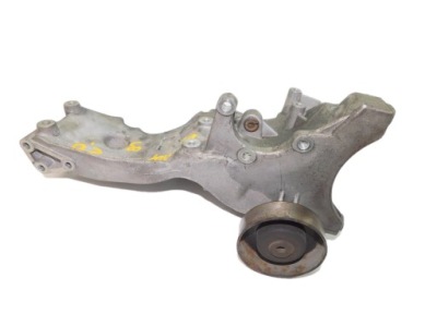 Audi a4 b6 2.0fsi 2003r кронштейн кронштейн генератора фото №1