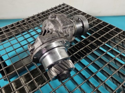 Редуктор mercedes w177 2.0 t 306km 4x4 4wd фото №1