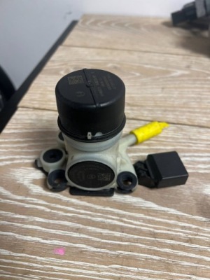 Насос mercedes-benz gl x166 f01c070012 фото №1