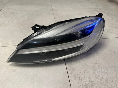 Volvo v40 xc40 lift лампа левая перед full led 31420443 фото №1