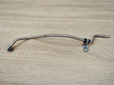 Оригинальная труба шланг насоса топлива bmw 840i g16 g30 g20 g23 9452385 30km фото №1