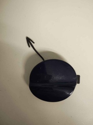 Заглушка фаркоп бампера перед ford transit courier lift jt76-17a989-aaw фото №1