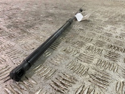 Volvo xc60 2022 привод капот 32318591 фото №1