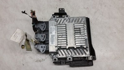 COMPUTADOR UNIDAD DE CONTROL DEL MOTOR PEUGEOT 407 2.0 HDI 9655534080 RANURAS  