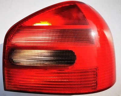 Audi a3 8l лампа задняя задняя правая 8l0945095 3 дверь фото №1