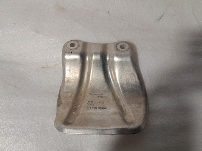 Audi a4 b9 защита полуось 8k0501721a фото №1