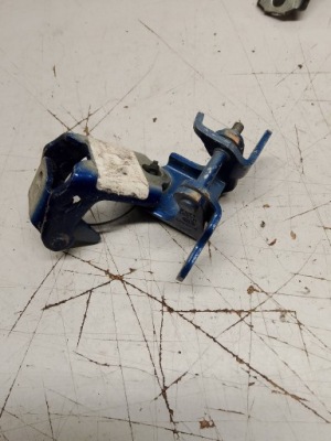 Renault megane iv петля двері правий задній фото №1