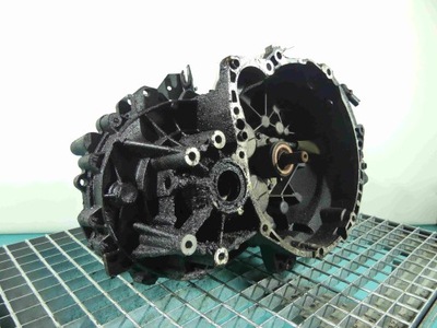 Коробка передач передач volvo s40 i v40 1.9 dci фото №1