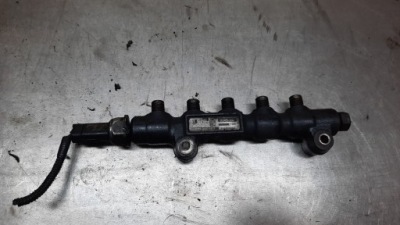 Молдинг упорскування 9654592680 volvo s40 ii v50 1.6d фото №1