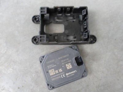 Dacia sandero iii jogger радар відстані acc distronic кронштейн фото №1