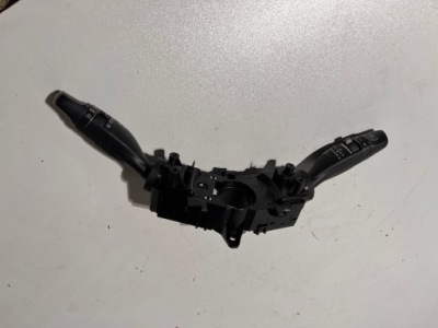 Hyundai tucson ii важіль перемикач комбінований фото №1