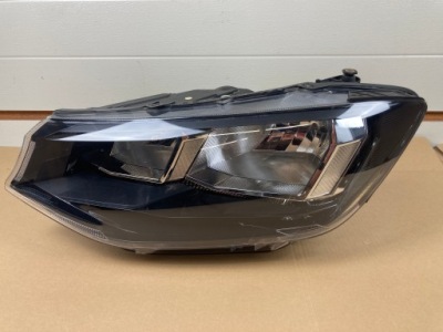 Лампа ліва передня vw caddy 2k8 фото №1