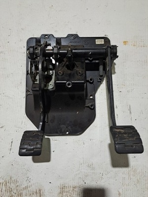 Основание лист плита педалей механическая коробка передач volvo fh 4 fmx фото №1