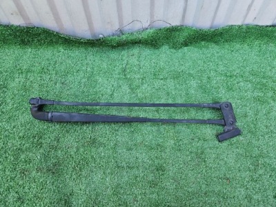 Важіль двірники перед citroen c1 ii peugeot 108 aygo ii фото №1