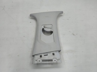 Защита накладка стойка правая peugeot 5008 ii 9811675477 фото №1