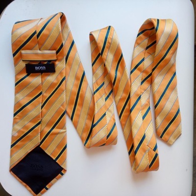 Hugo Boss elegancki jedwabny krawat