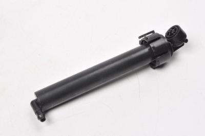 Volvo xc60 ii помпа омивача фари права 32418738 фото №1