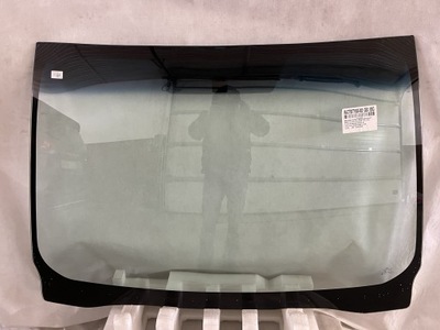 Toyota ractis стекло передняя nowa po 2010- фото №1