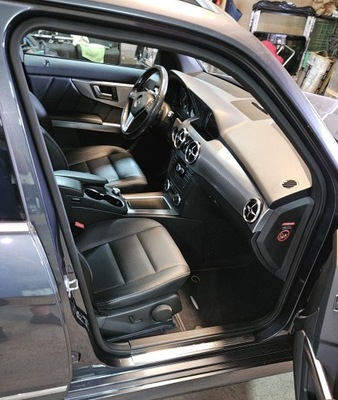 Mercedes x204 glk lift прокладка дверь правый перед фото №1