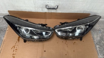 Hyundai i40 2015- lift лампа правая левая перед ксенон фото №1