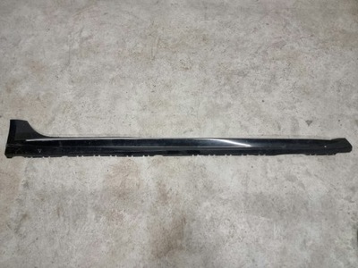 Audi a4 b9 avant молдинг поріг права фото №1