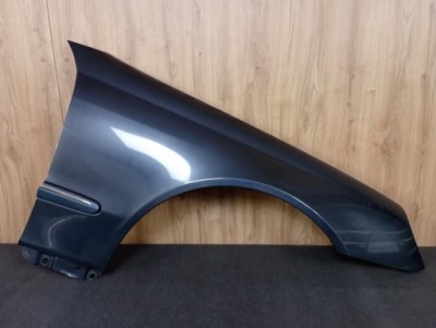 Mercedes clk w209 рестайлинг  крыло  правый  перед передний фото №1