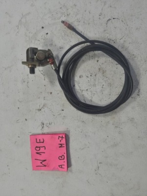 Трос капот середина volkswagen golf 2 6565656565 фото №1