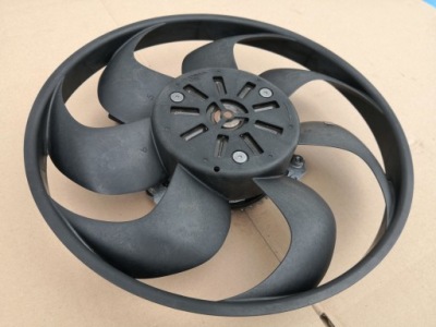 Trafic vivaro talento nv300 2.0dci вентилятор 3303 фото №1