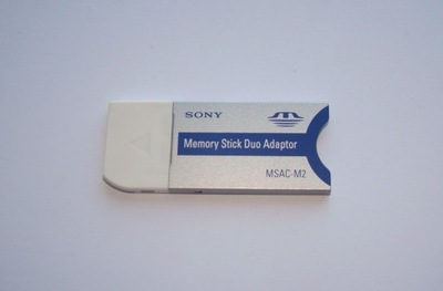 Adapter Memory Stick PRO DUO na MS PRO marki SONY st. Idealny