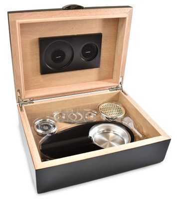 Humidor cedrowy z akcesoriami / SH-1443 BL